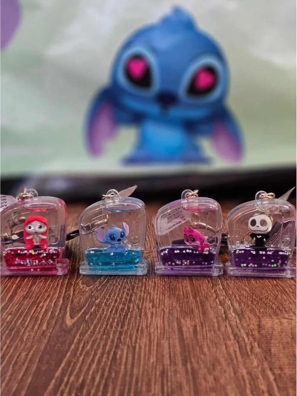 4/8 Doorables Tsunameez Keychains